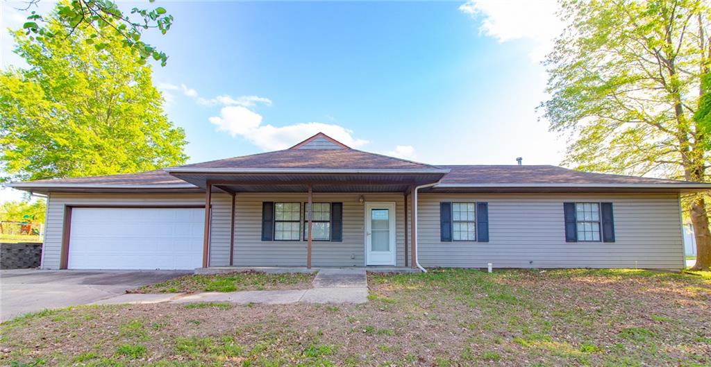 Listing Photo MLS #HMS2615747