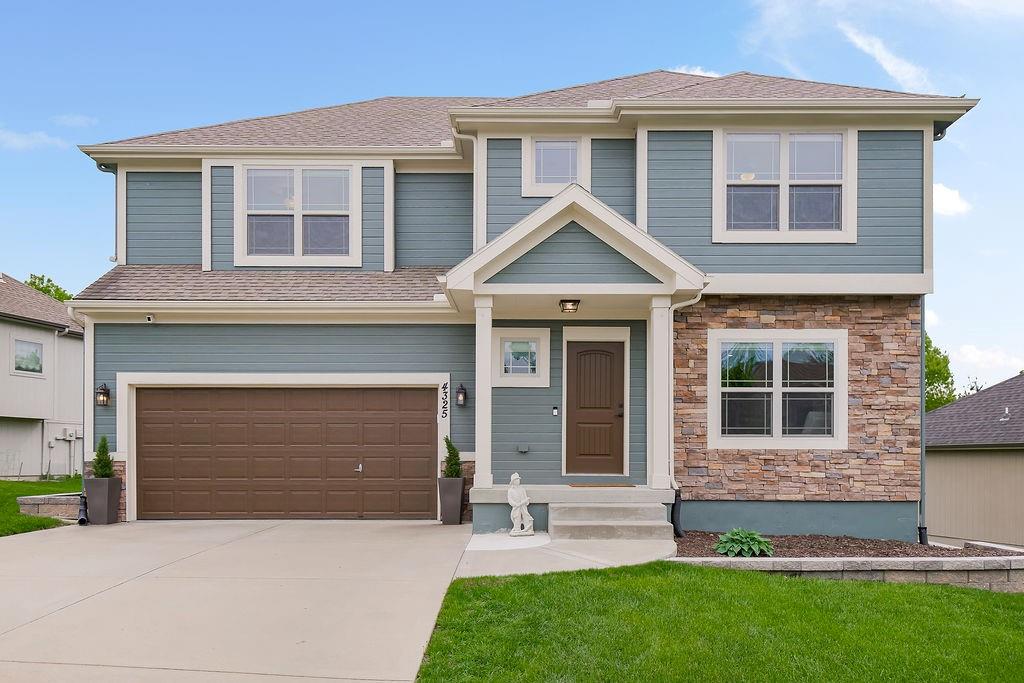 Listing Photo MLS #HMS2616257