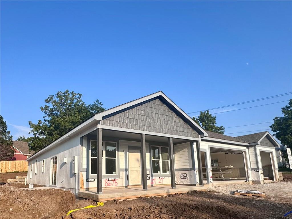 Listing Photo MLS #HMS2616272