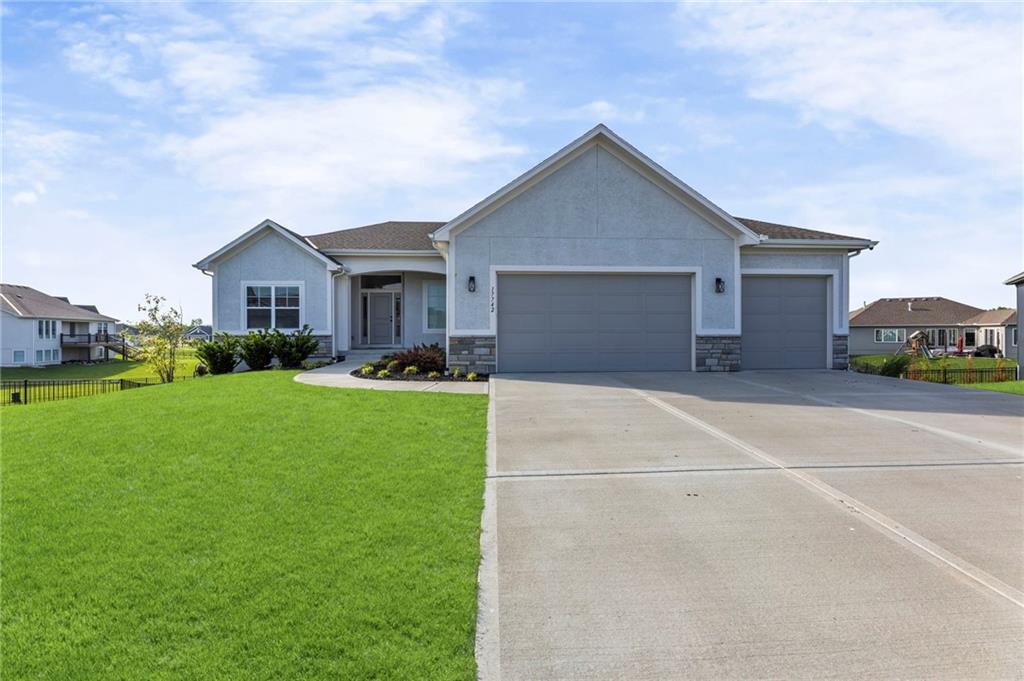 Listing Photo MLS #HMS2616310