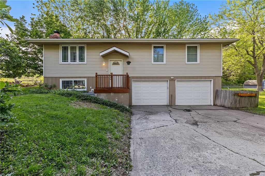 Listing Photo MLS #HMS2616377