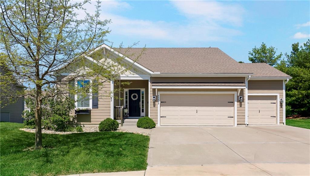 Listing Photo MLS #HMS2616683