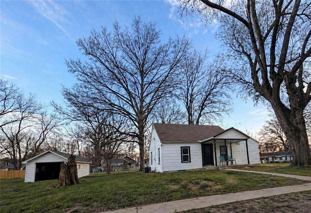 Listing Photo MLS #HMS2616772