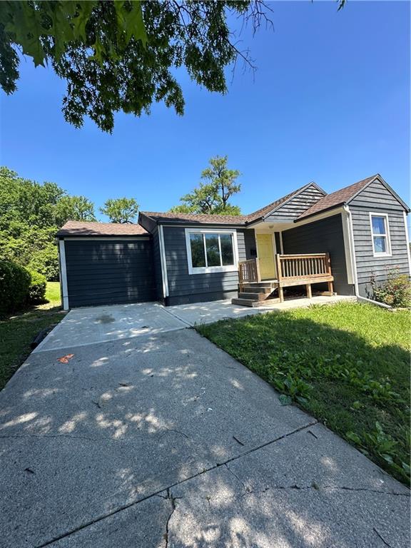 Listing Photo MLS #HMS2616956