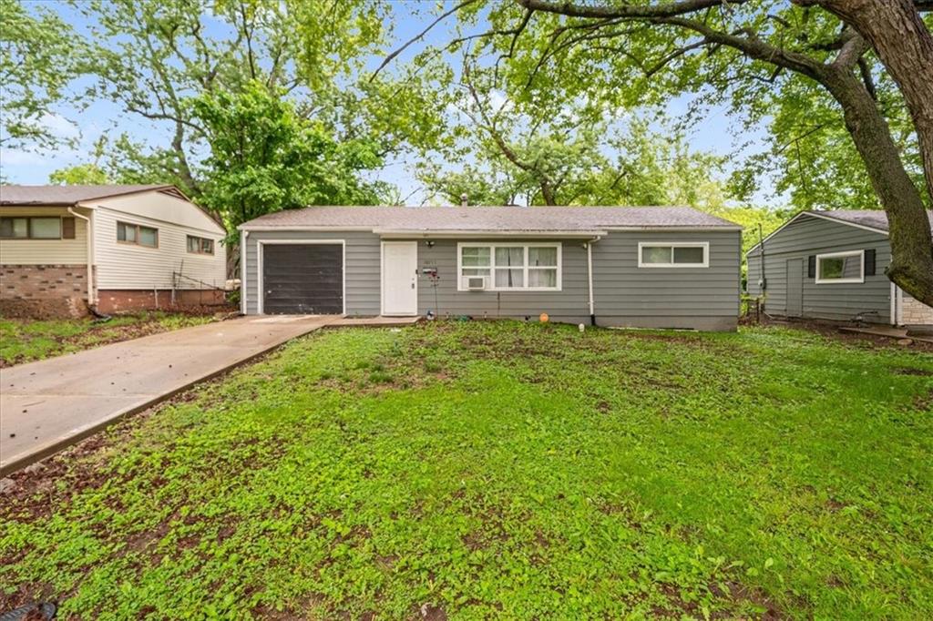 Listing Photo MLS #HMS2616998