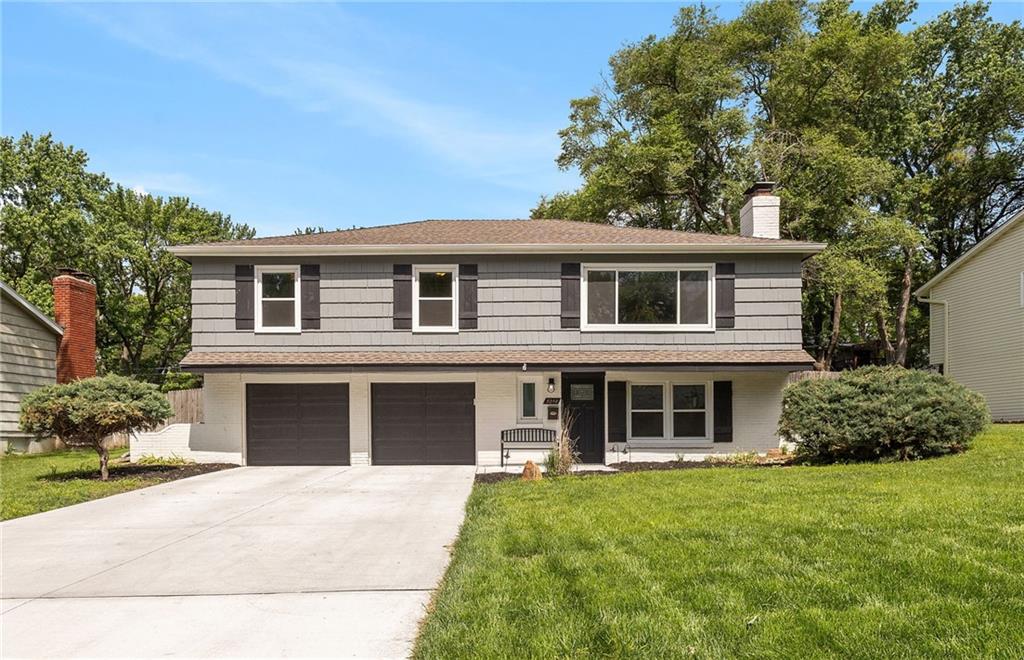Listing Photo MLS #HMS2617212