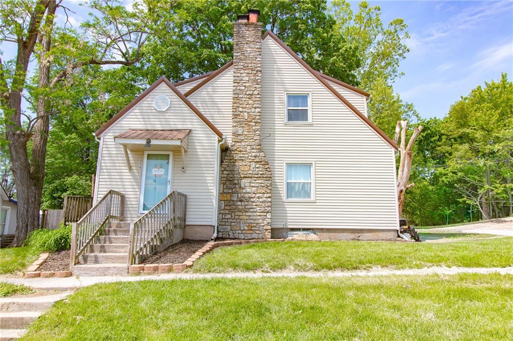 Listing Photo MLS #HMS2617658