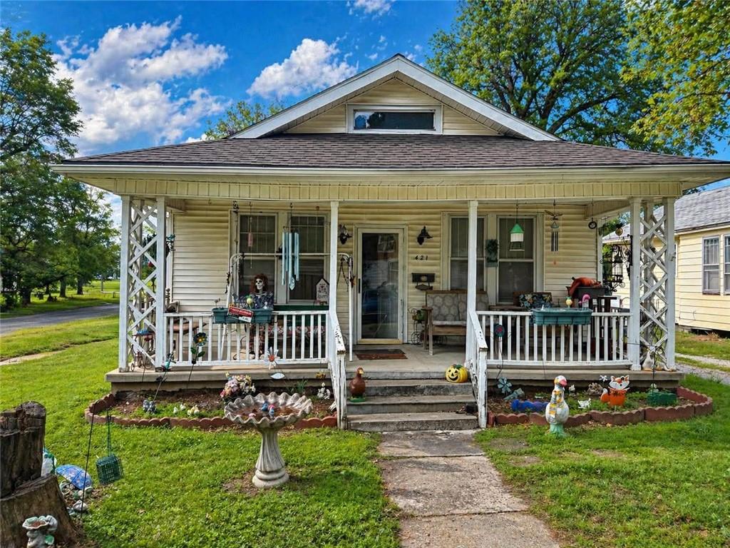 Listing Photo MLS #HMS2617668