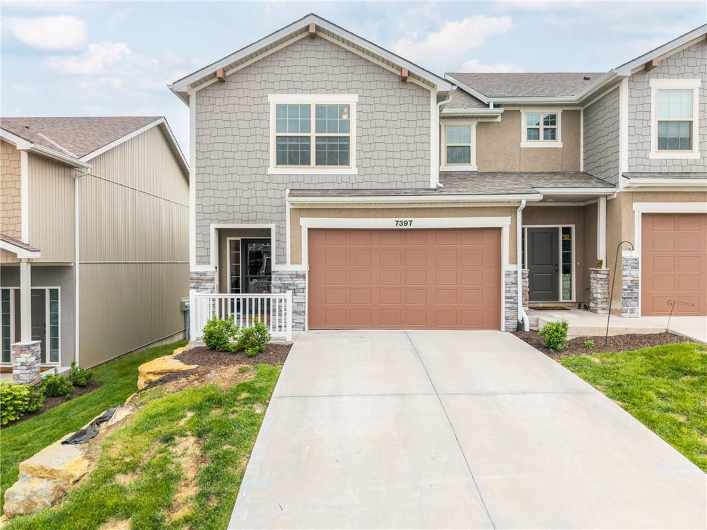 Listing Photo MLS #HMS2617689