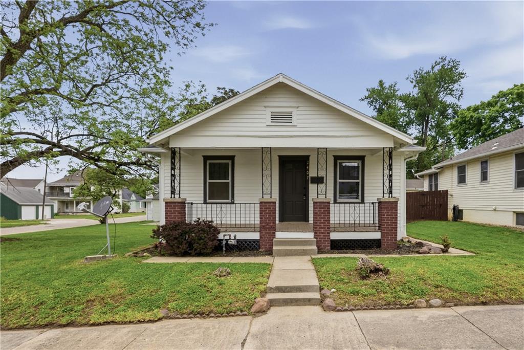 Listing Photo MLS #HMS2617771