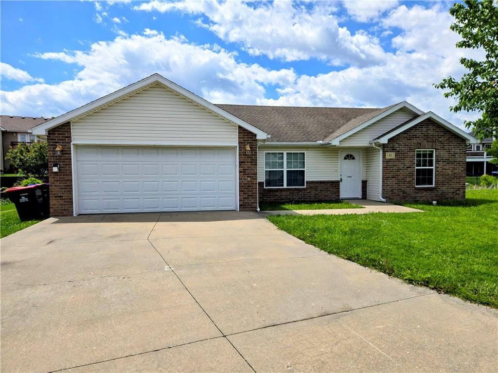 Listing Photo MLS #HMS2617902