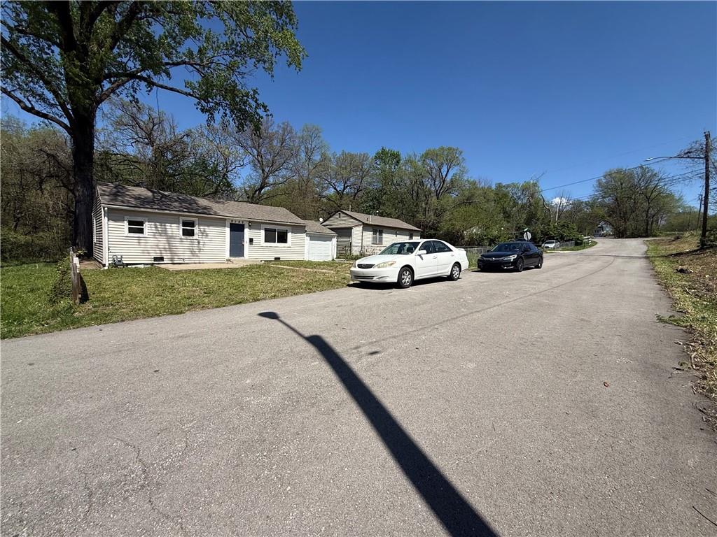 Listing Photo MLS #HMS2618028