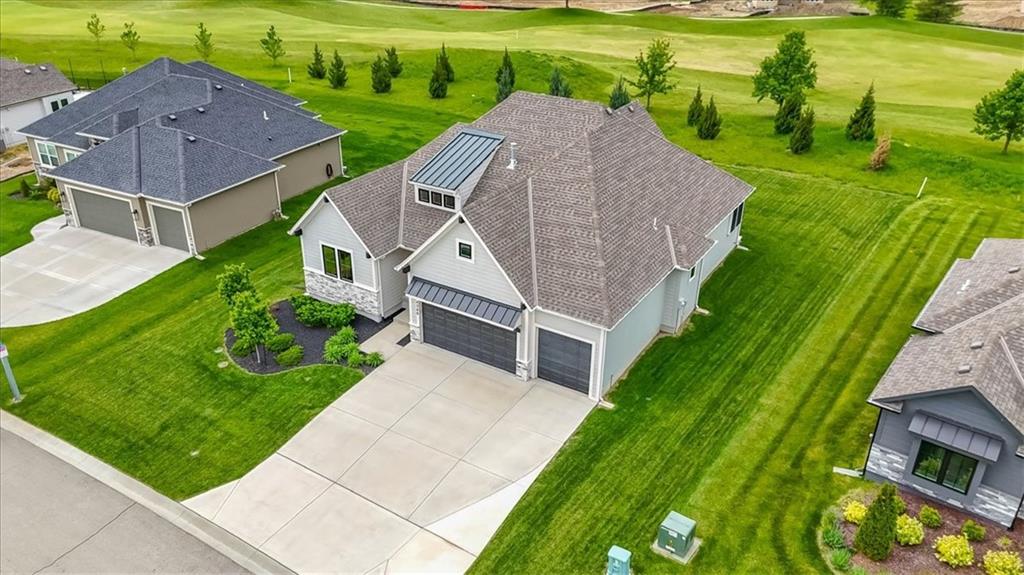 Listing Photo MLS #HMS2618056