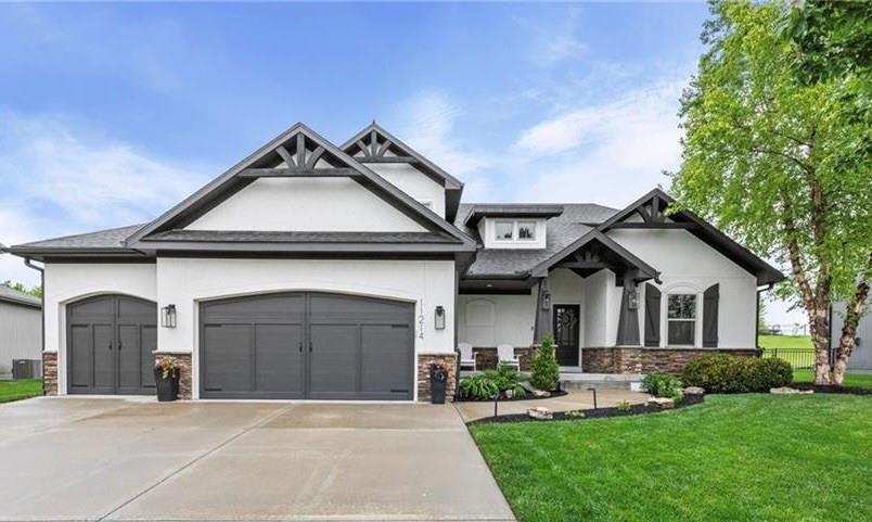Listing Photo MLS #HMS2618295