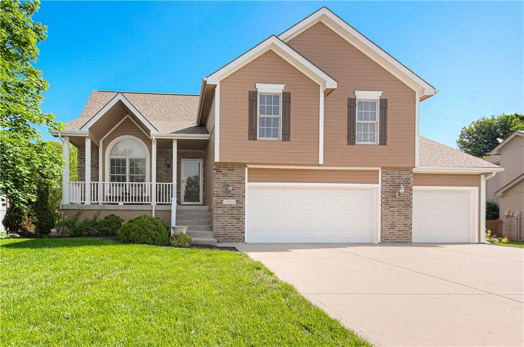 Listing Photo MLS #HMS2618600
