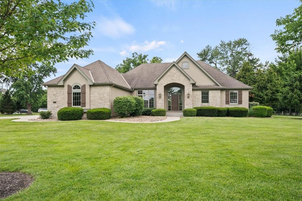 Listing Photo MLS #HMS2618652
