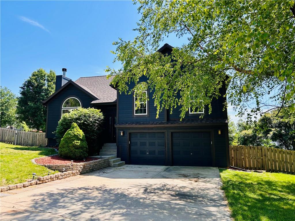 Listing Photo MLS #HMS2618745