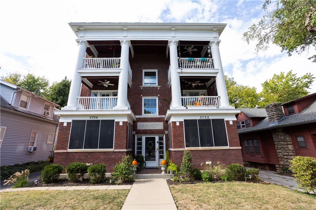 Listing Photo MLS #HMS2618905