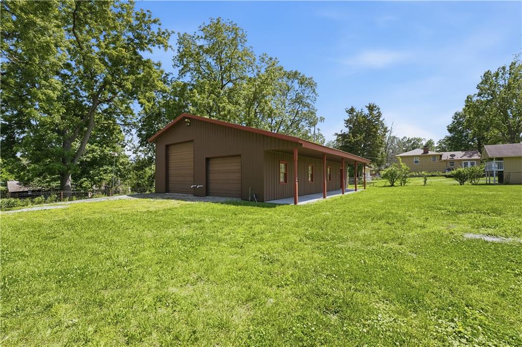 Listing Photo MLS #HMS2619901