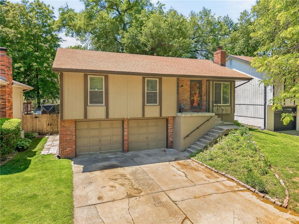 Listing Photo MLS #HMS2619918