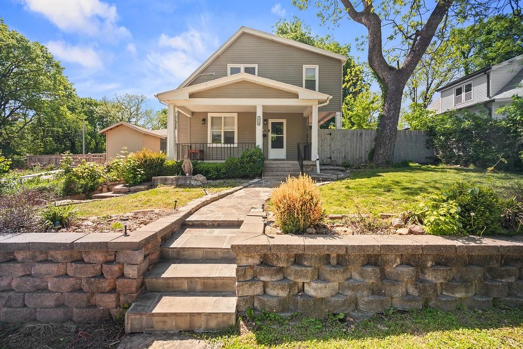 Listing Photo MLS #HMS2620111