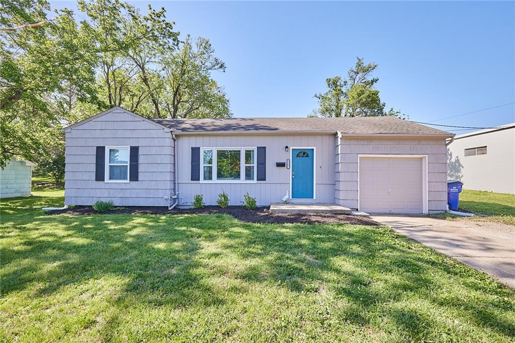 Listing Photo MLS #HMS2620120