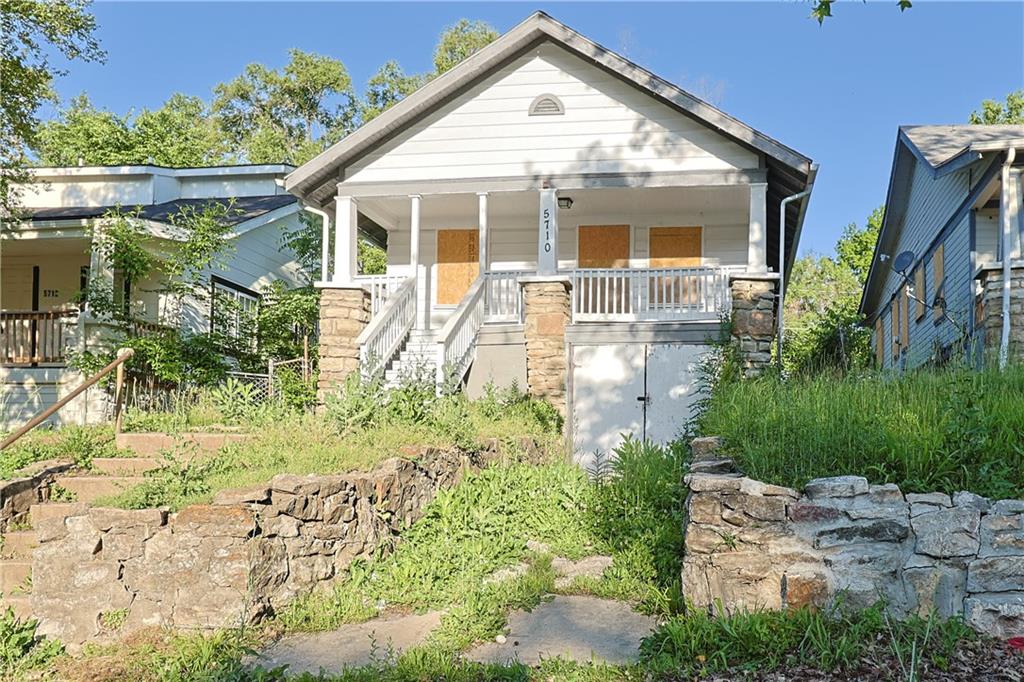 Listing Photo MLS #HMS2620277