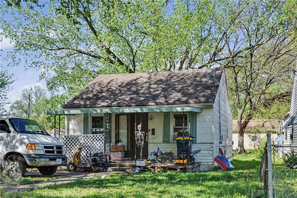 Listing Photo MLS #HMS2620307