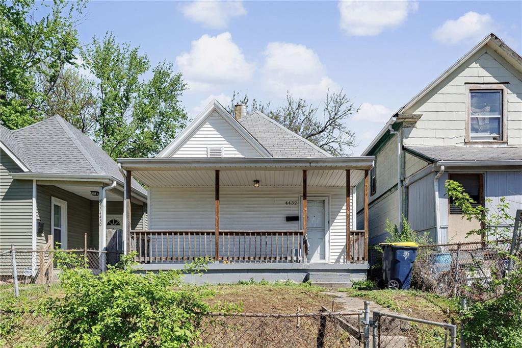 Listing Photo MLS #HMS2620313