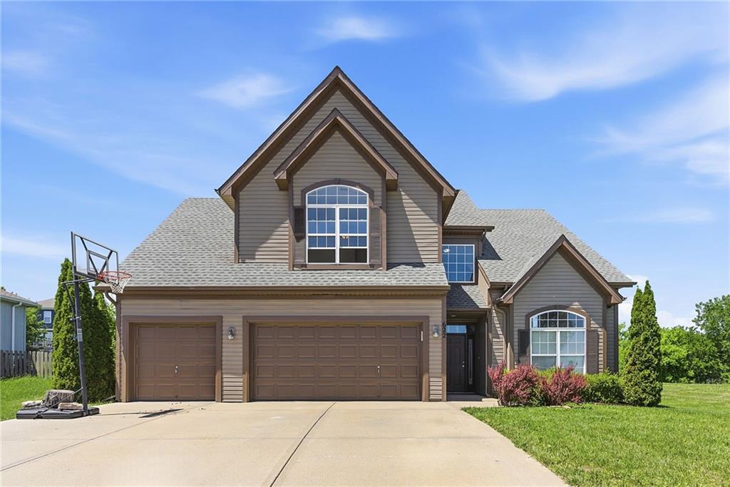 Listing Photo MLS #HMS2620358