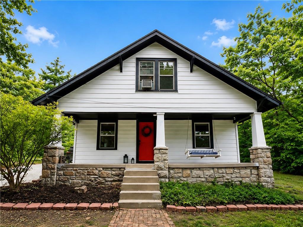Listing Photo MLS #HMS2620397