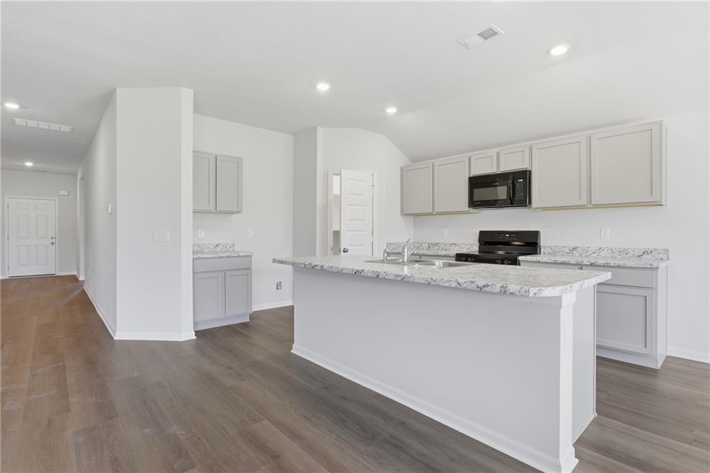 Listing Photo MLS #HMS2620549