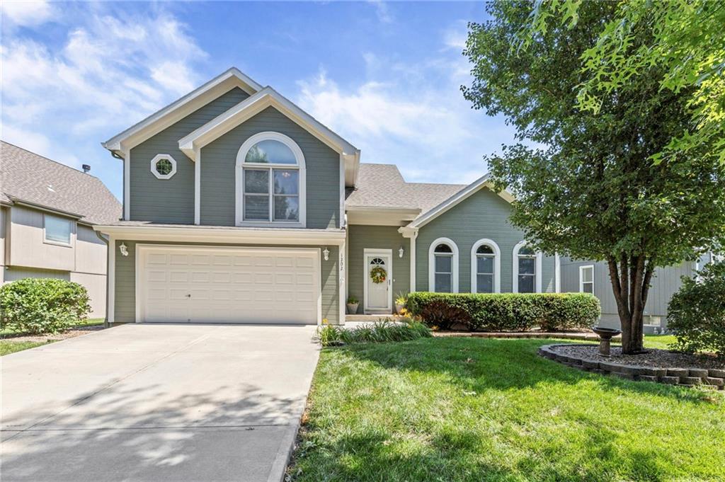 Listing Photo MLS #HMS2620551