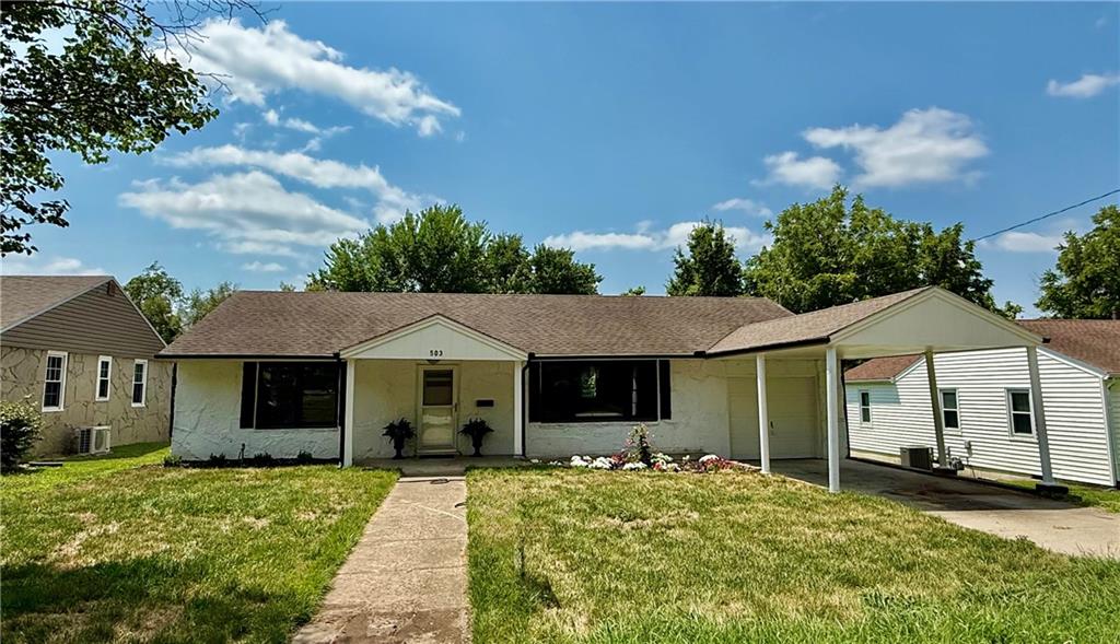 Listing Photo MLS #HMS2620634