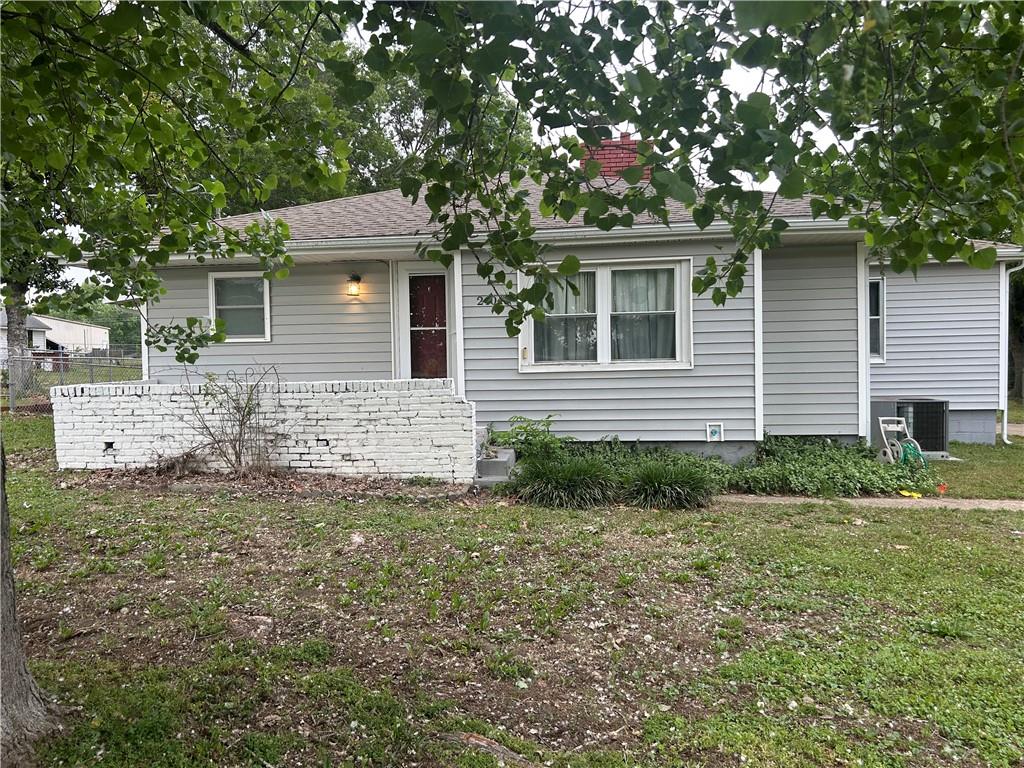 Listing Photo MLS #HMS2620652