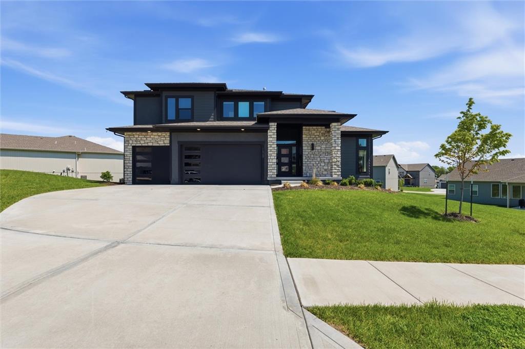 Listing Photo MLS #HMS2620689