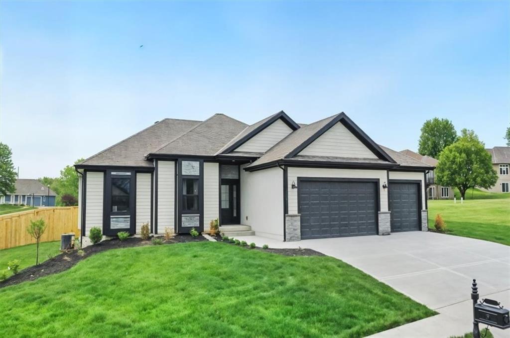 Listing Photo MLS #HMS2620737