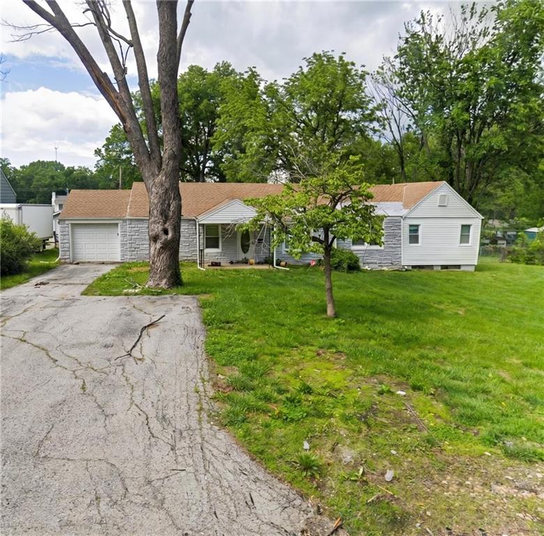Listing Photo MLS #HMS2621015