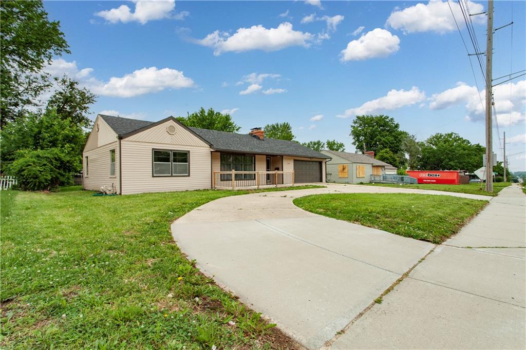 Listing Photo MLS #HMS2621161