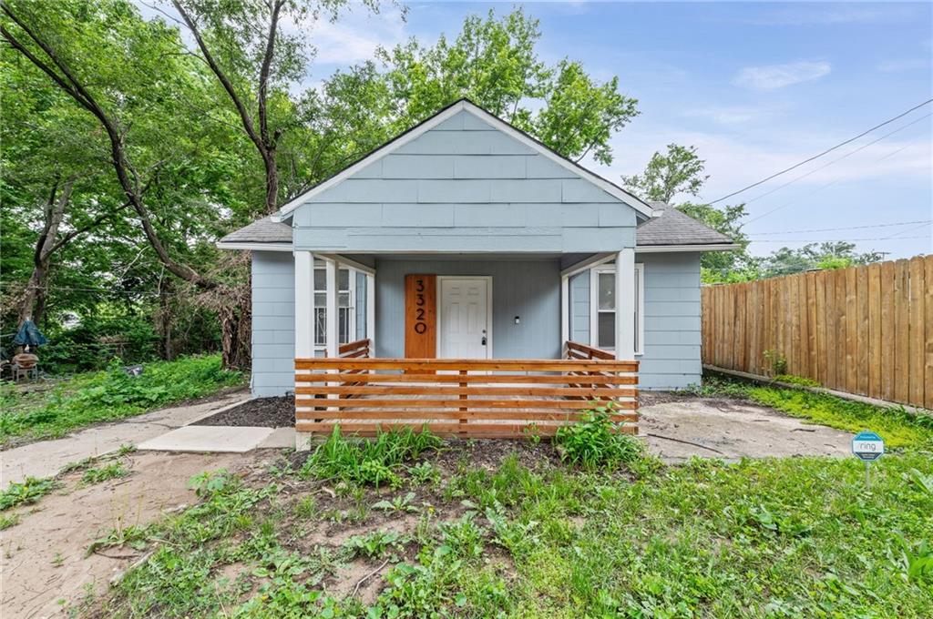 Listing Photo MLS #HMS2621713