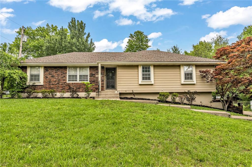 Listing Photo MLS #HMS2621845