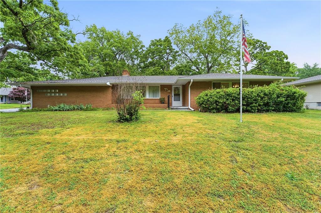 Listing Photo MLS #HMS2621915