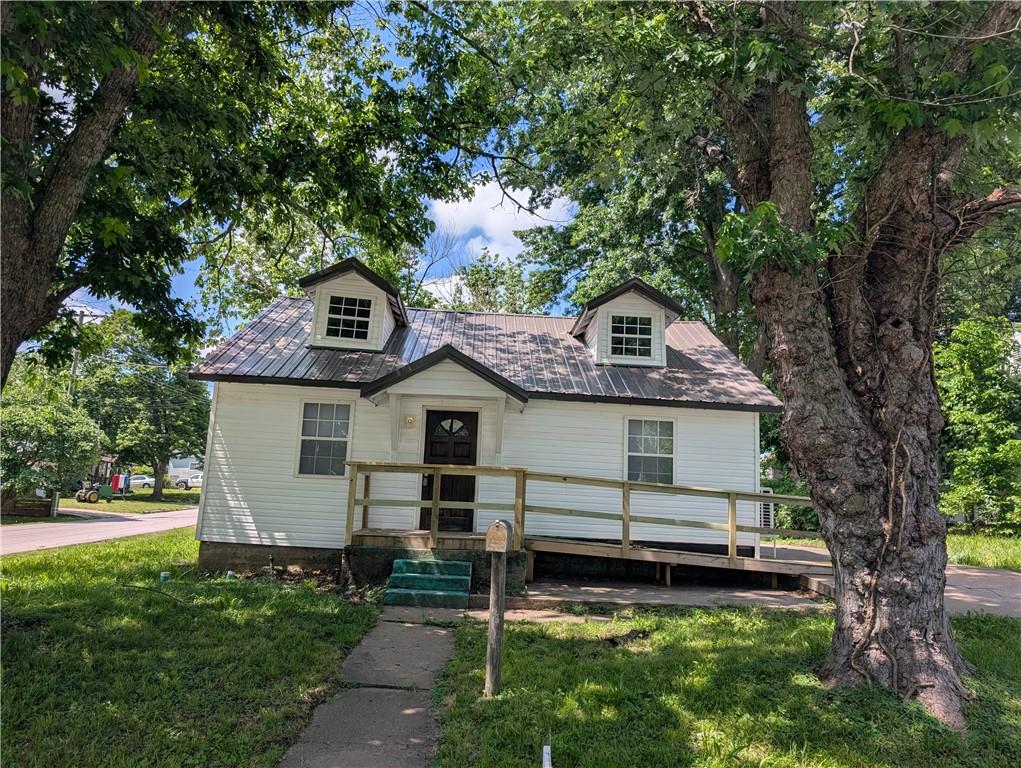 Listing Photo MLS #HMS2621973