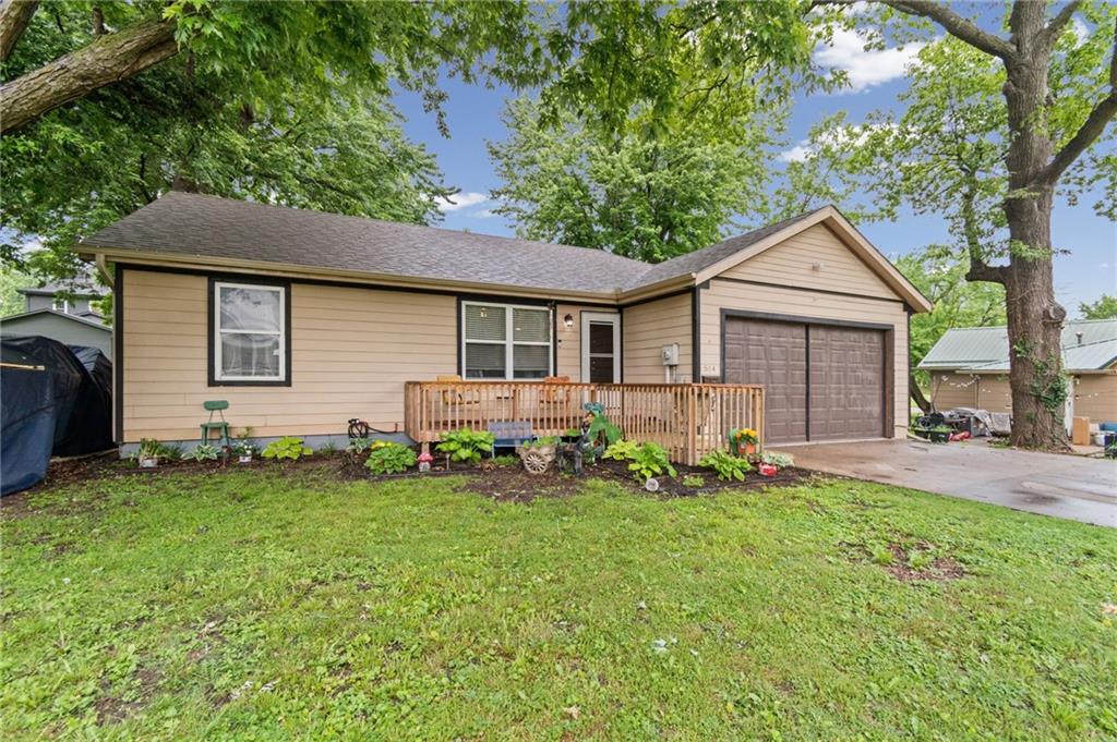 Listing Photo MLS #HMS2622209