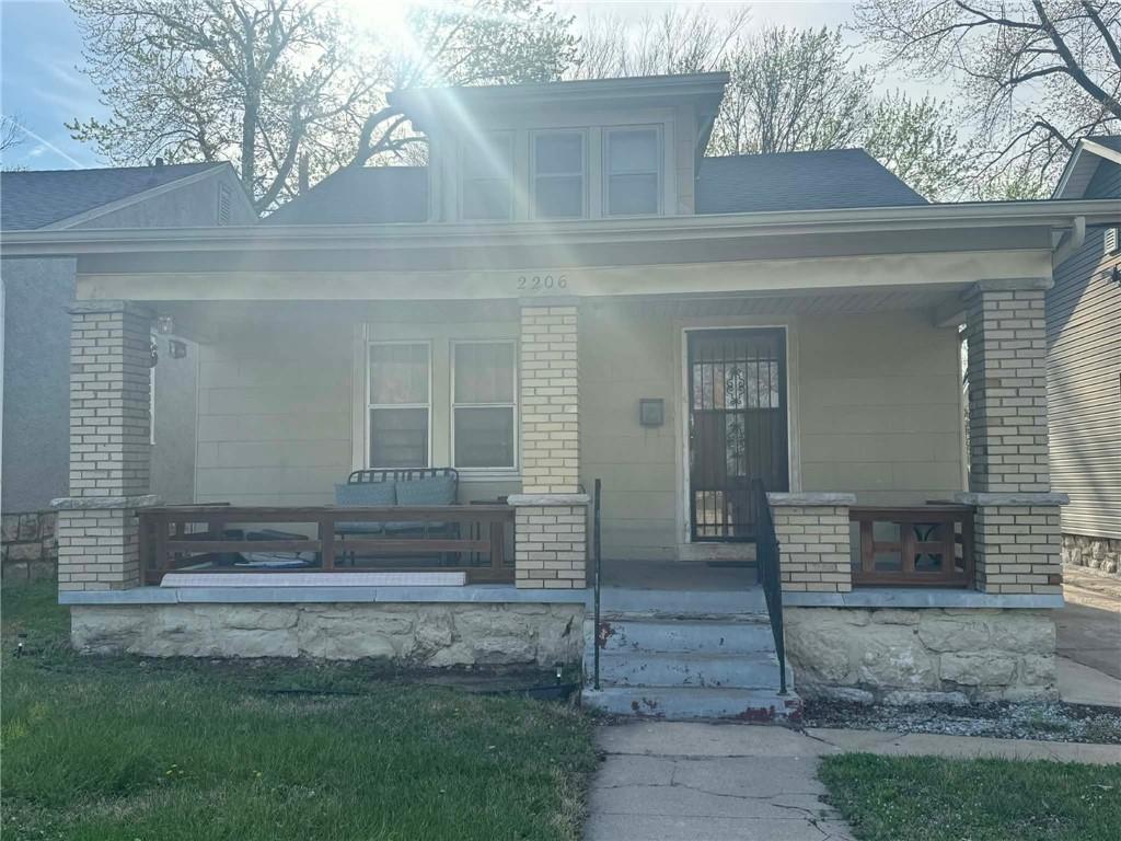 Listing Photo MLS #HMS2622660