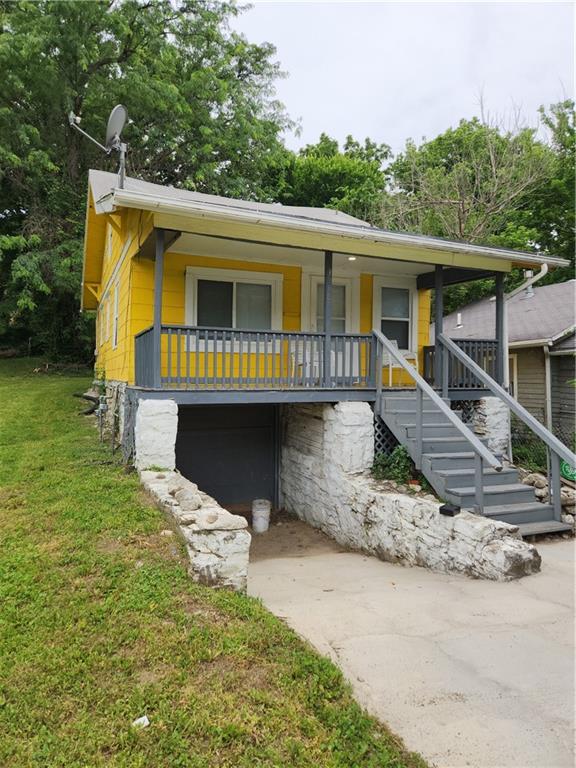 Listing Photo MLS #HMS2622892