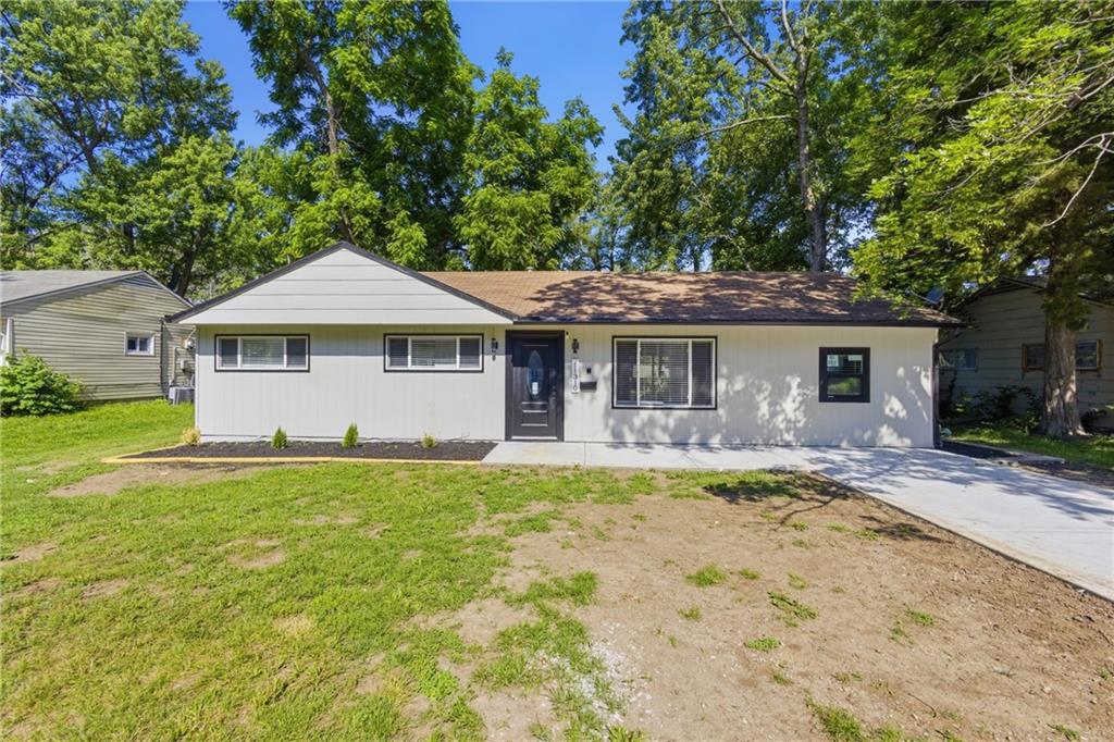 Listing Photo MLS #HMS2623101