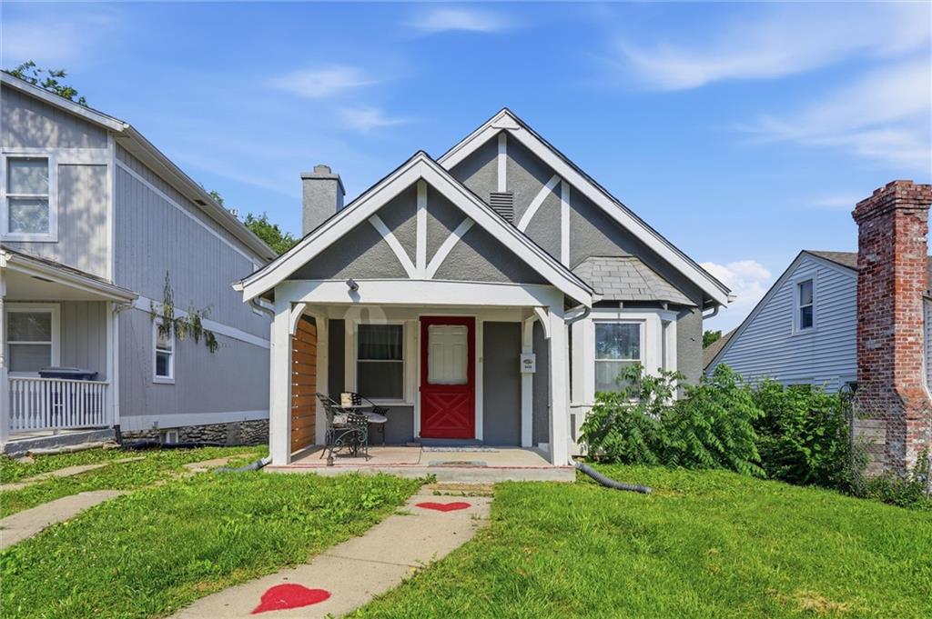 Listing Photo MLS #HMS2623325