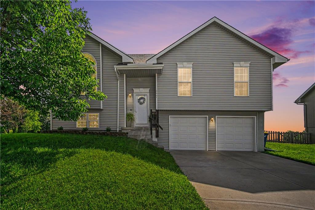 Listing Photo MLS #HMS2623685