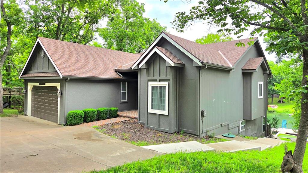 Listing Photo MLS #HMS2623692